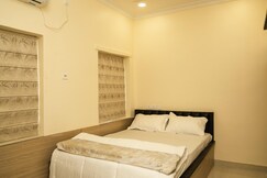 Golden Palm Inn, Kolkata