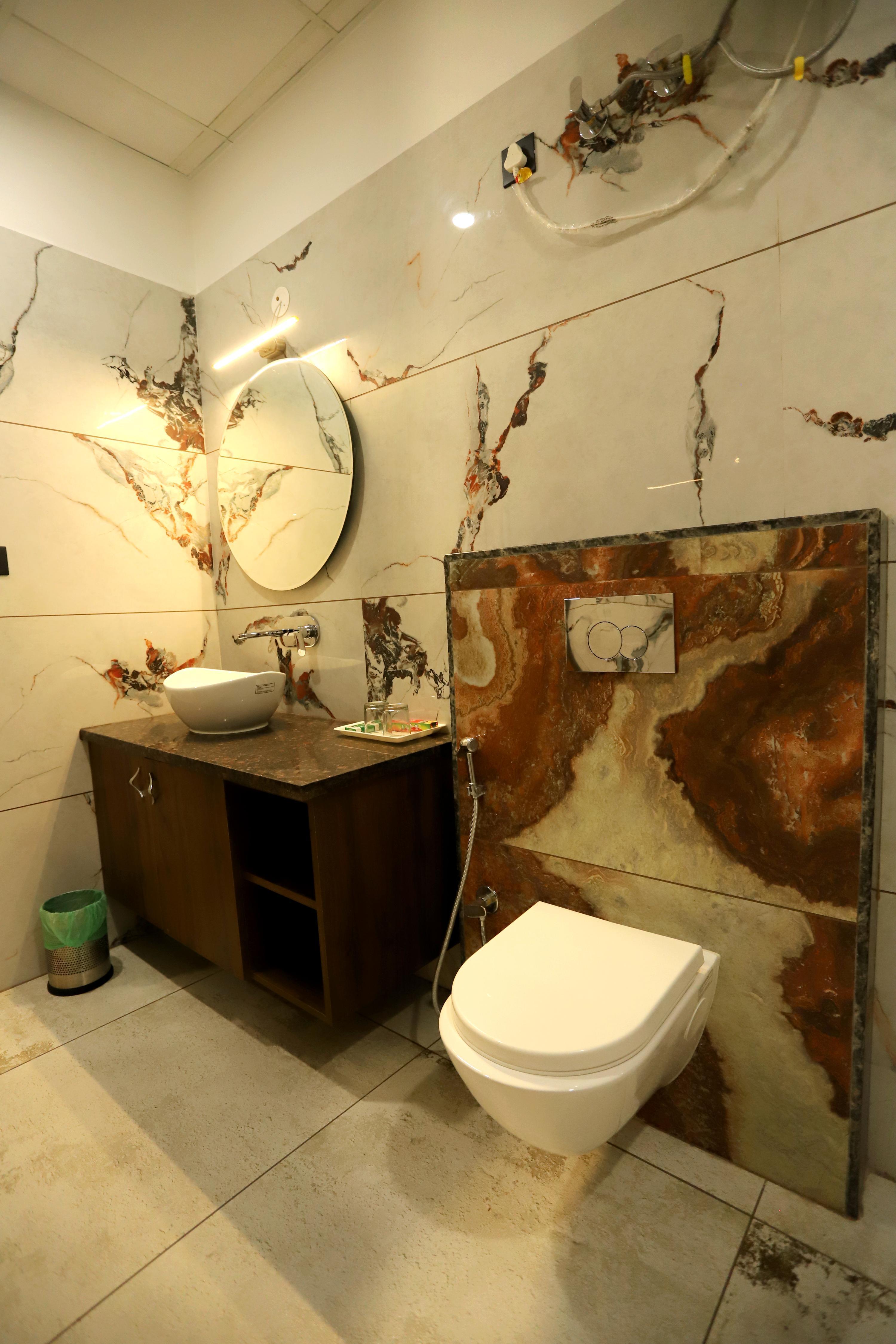 Hotel Dhingra Inn ,Rewari - Tap to explore photos