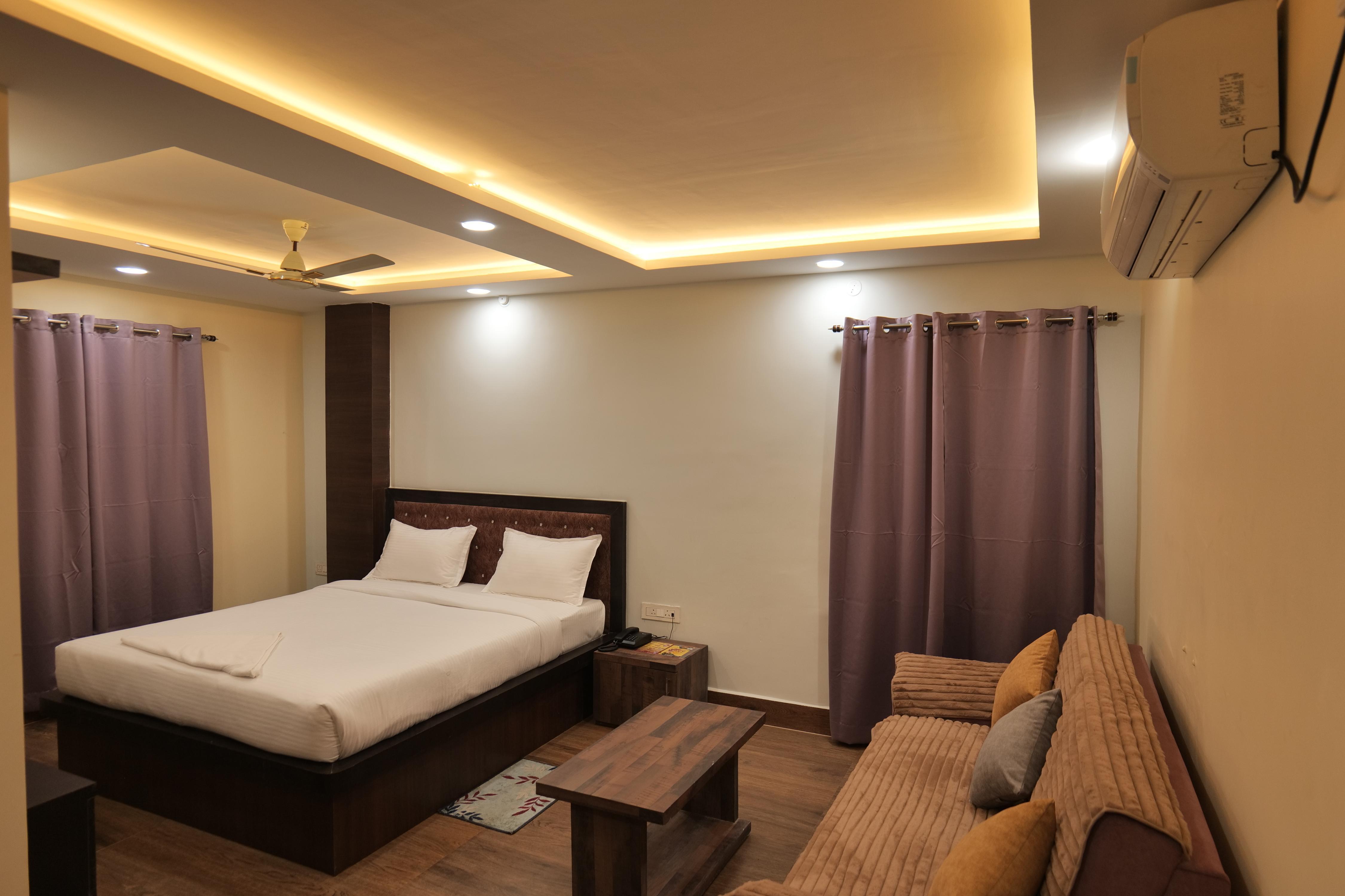 Hotel Dev inn Room Type - EXECUTIVE DOUBLE