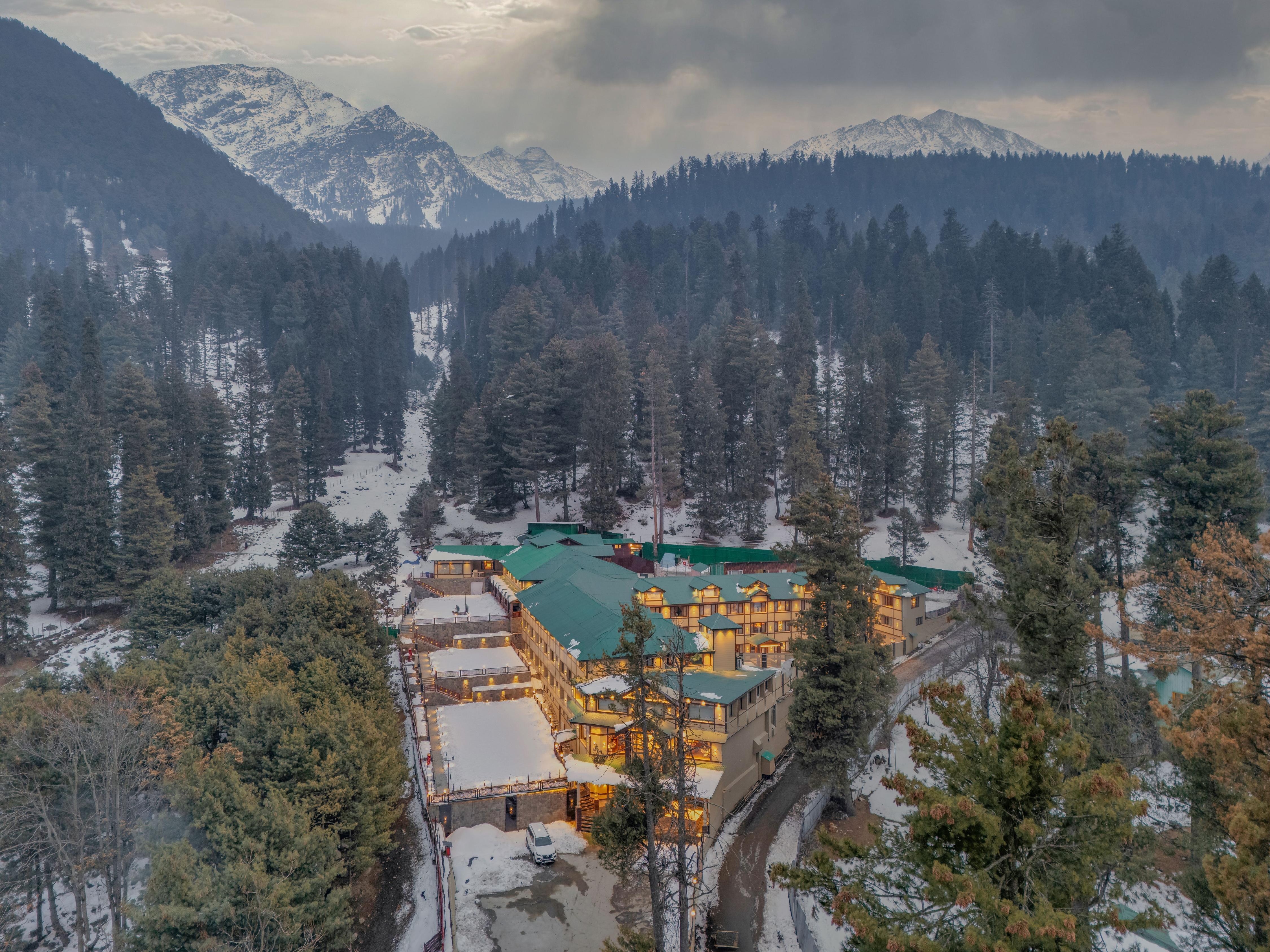 Fortune Pahalgam - Member ITC Hotels' Group - Tap to explore photos