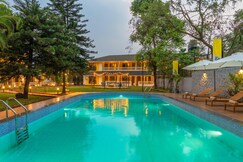 The Hosteller Lonavala, City Centre