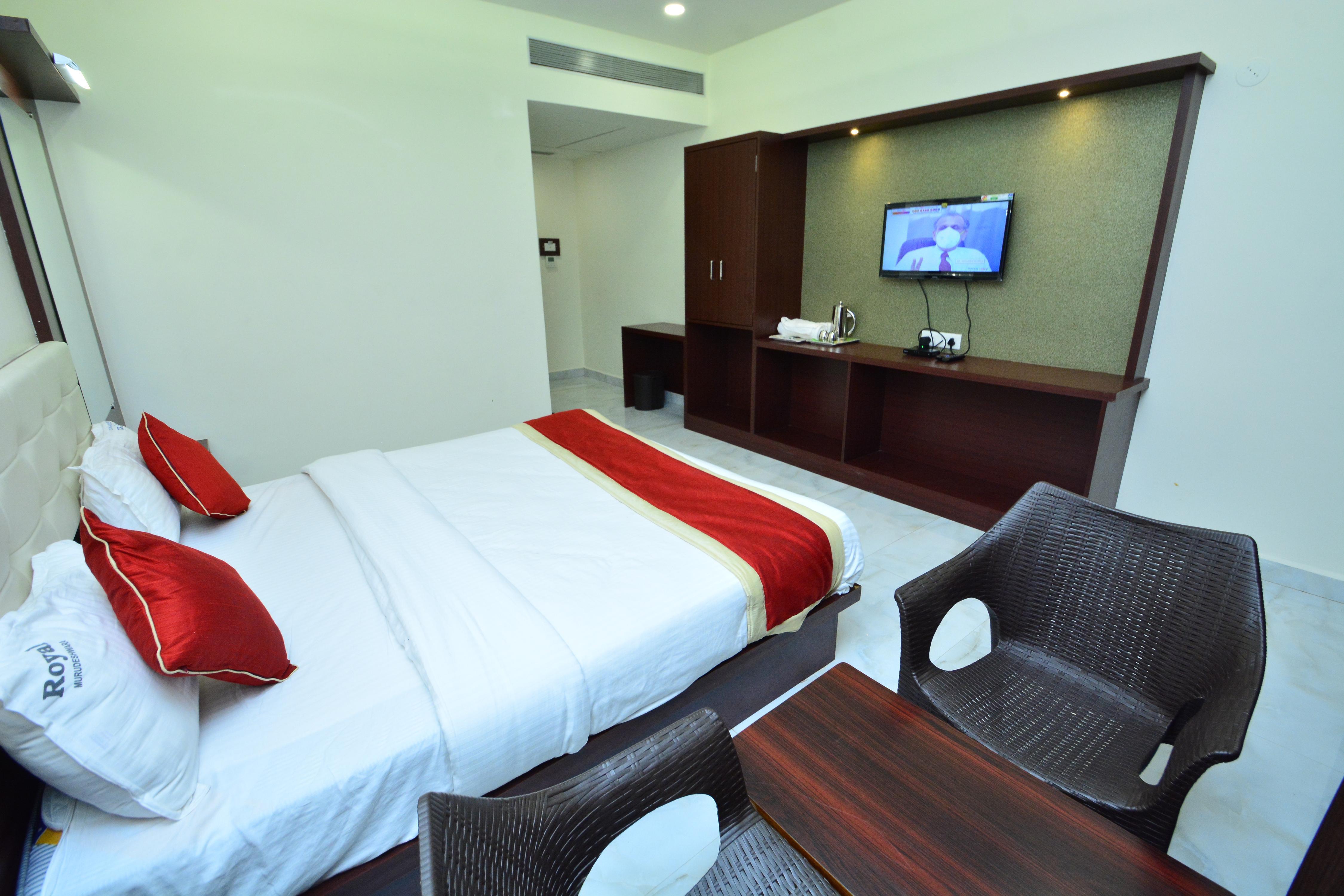 ROYAL RETREAT BOARDING AND LODGING - Tap to explore photos