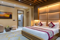 The SM Boutique Hotel by RMR @ Delhi IGI Airport