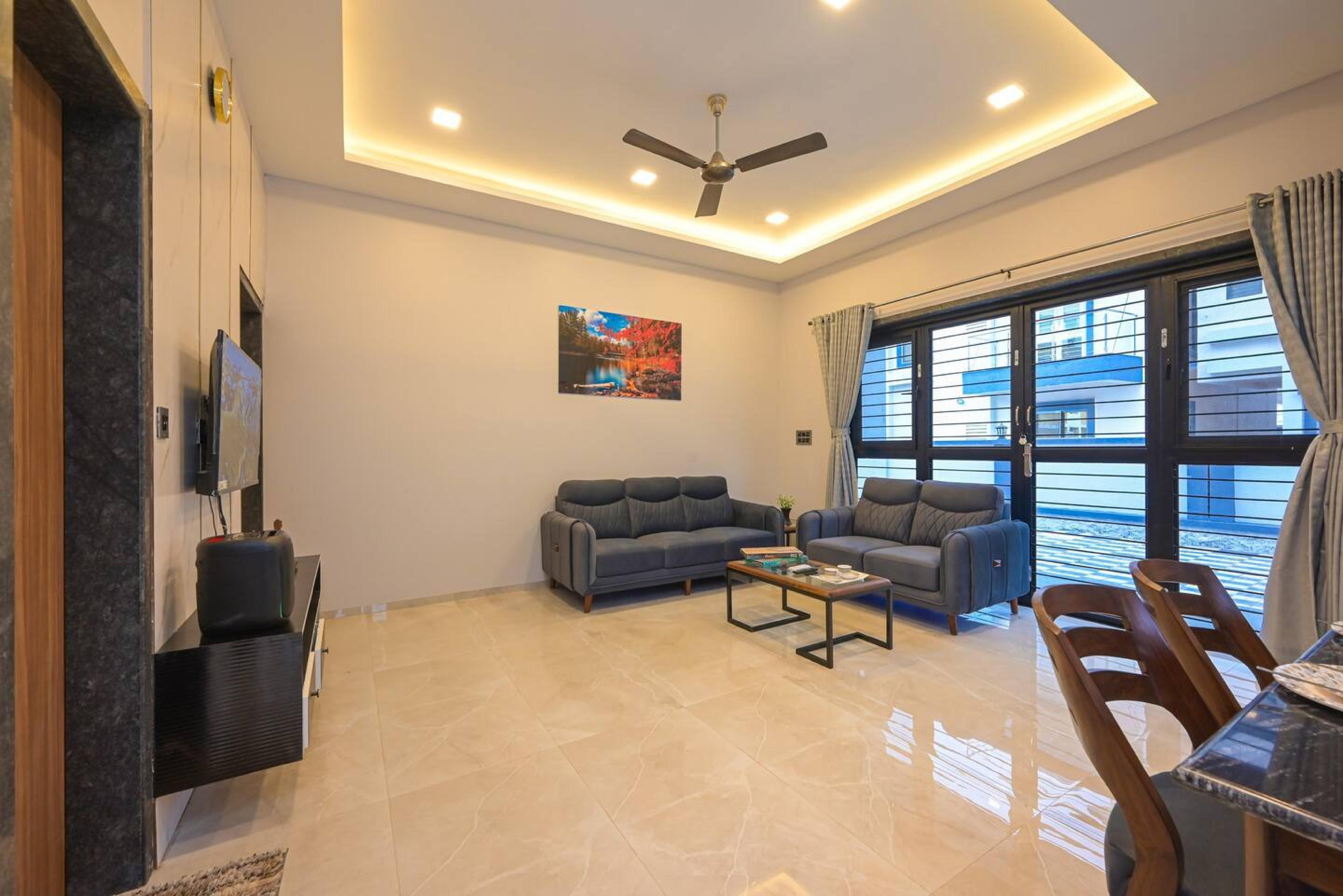 Elegant Vista Villa 3BHK with Pvt Pool - Tap to explore photos