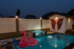 SaffronStays Sher Bagh near Sitabani & Amdanda Safari