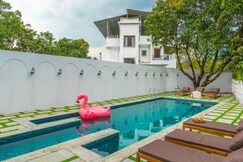 EKOSTAY  - Amanta Green 8BHK