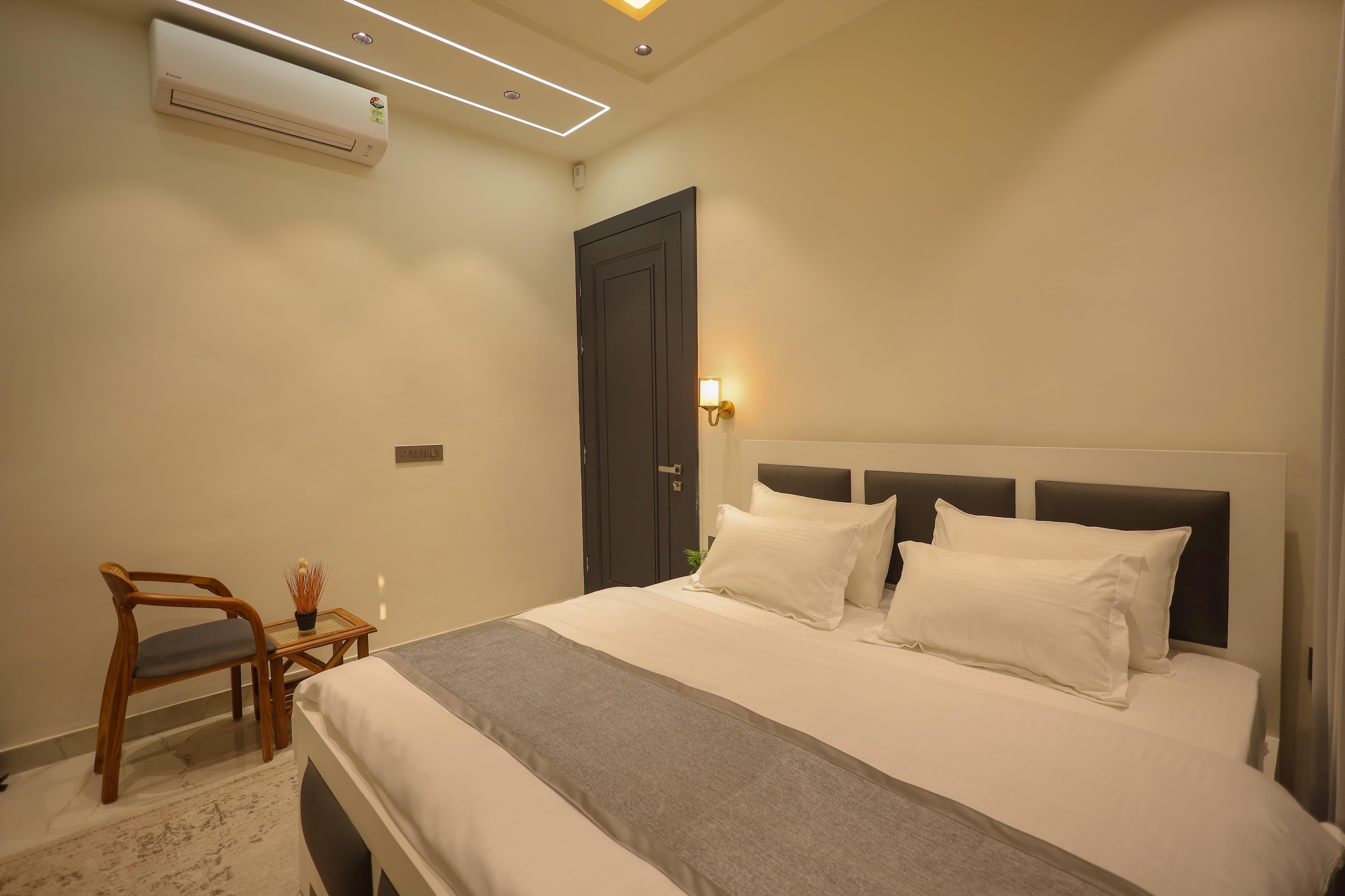 Narayana Homes Room Type - Superior Double Room