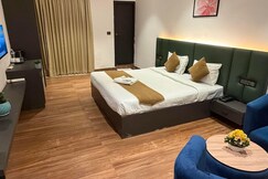 Hotel Kingdom Suites