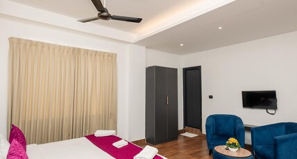Hotel Kingdom Suites Room Type - Deluxe Room