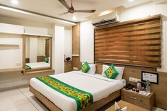 Address of Treebo Ashirwad Regency, Near Bhopal Junction Railway Station