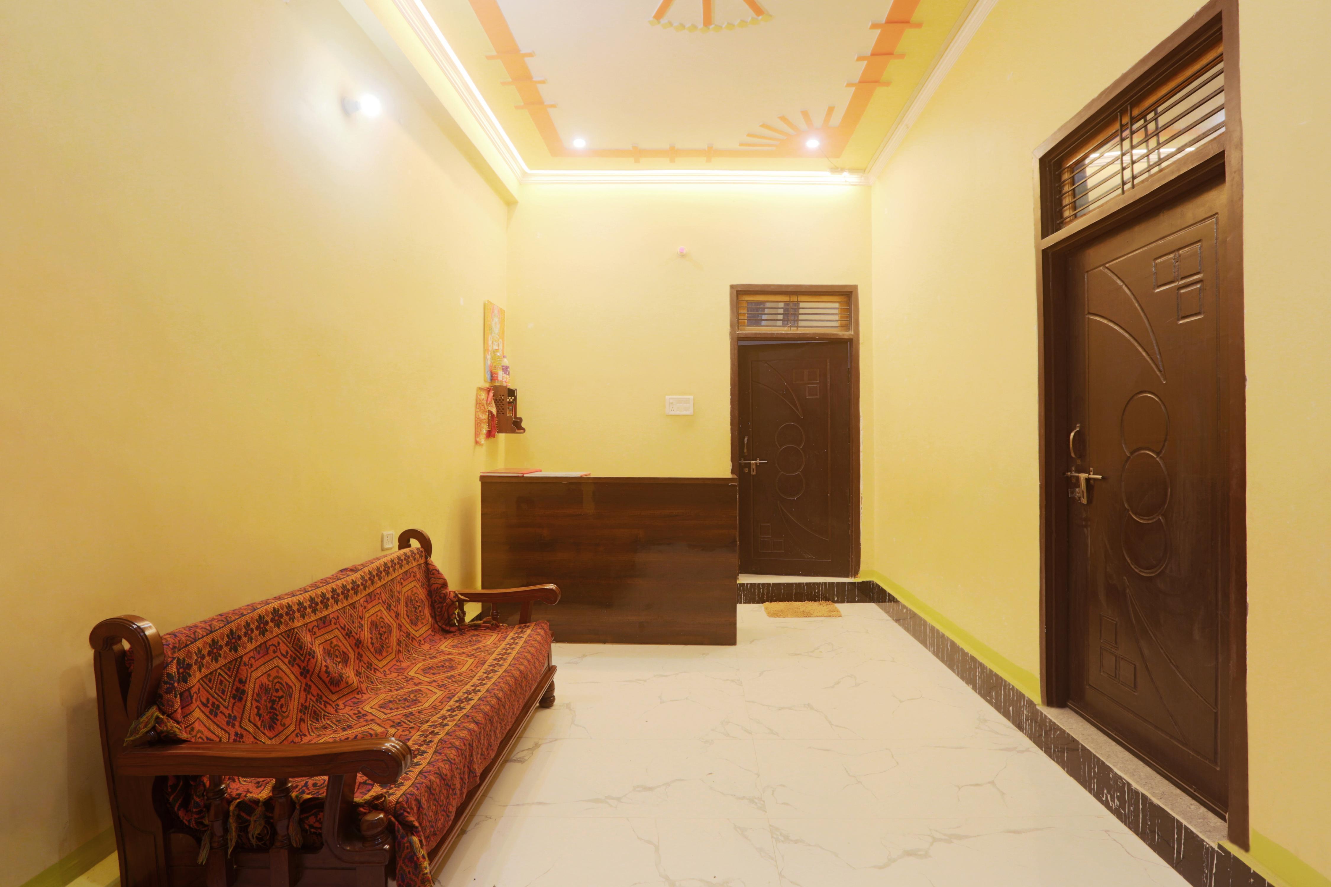 Viraj Guest House - Tap to explore photos