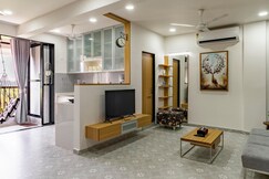 tisyastays | Mini Paradise Apartment with Pool & Gym , Close to beach