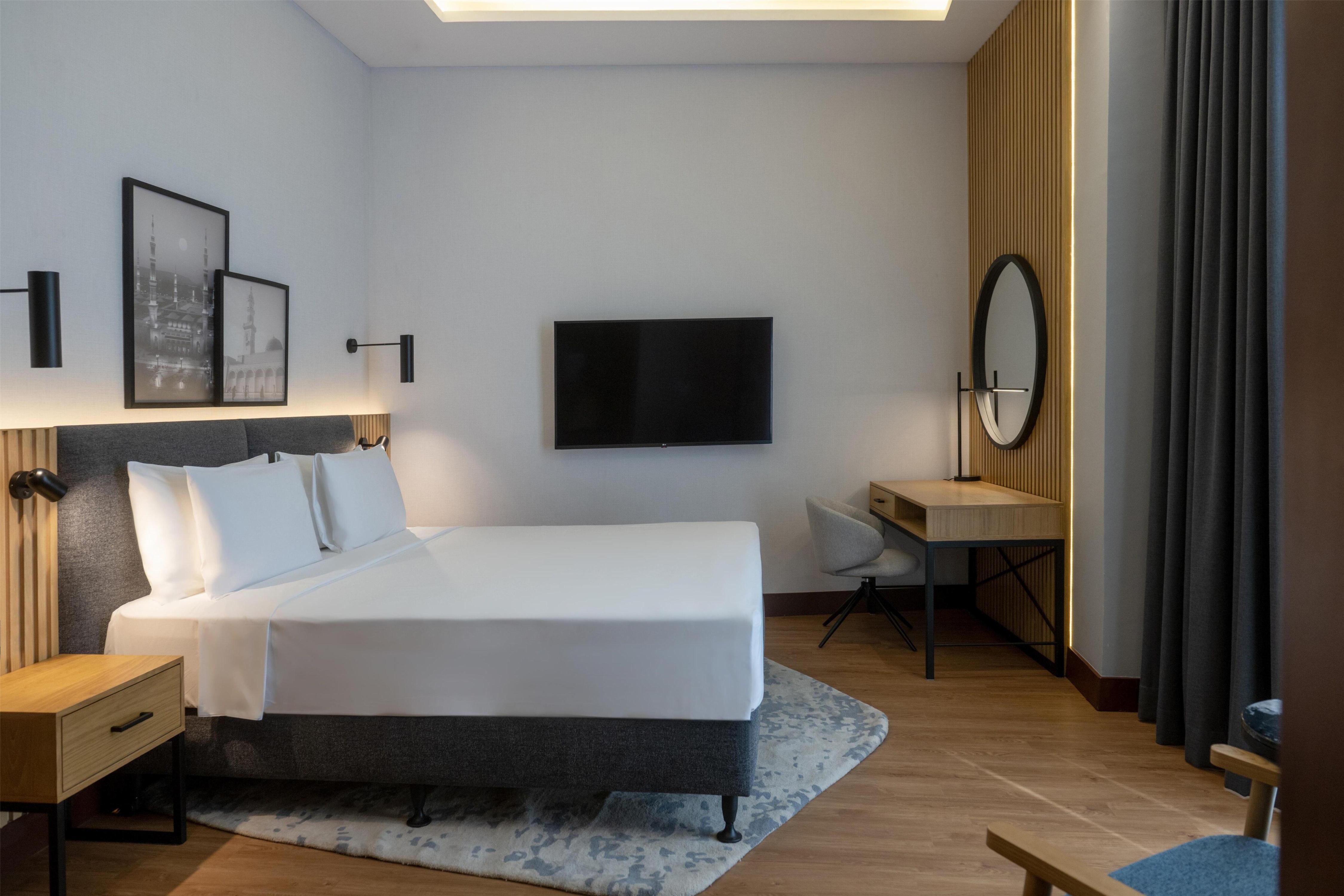 Radisson Hotel Madinah - Tap to explore photos