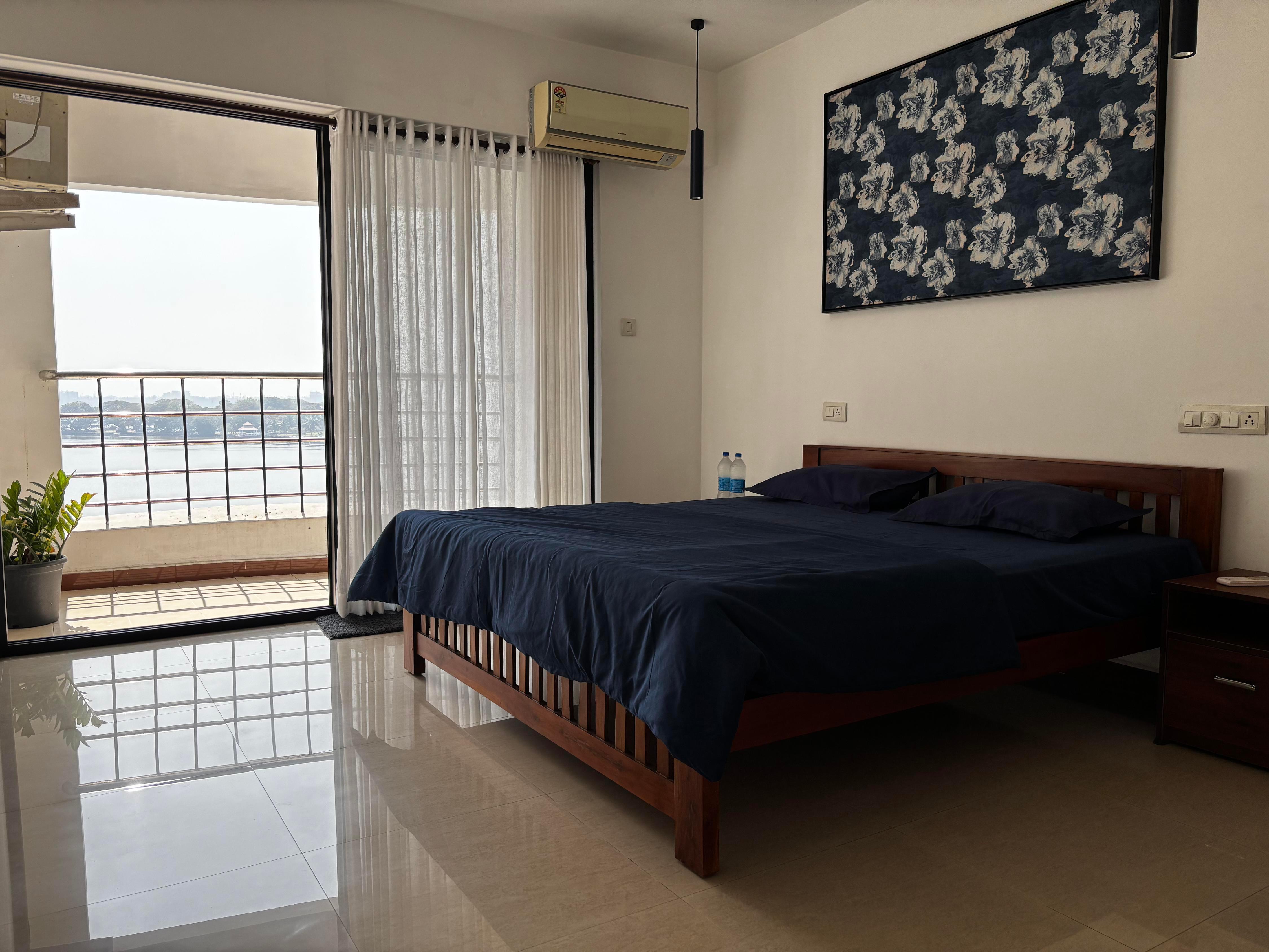 SSS | Family-friendly Mediterranean Apartment - Tap to explore photos