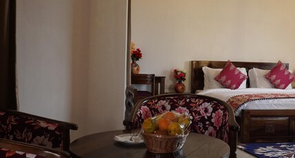 Sinclairs Palace Retreat Udaipur Room Type - Premier Plus room