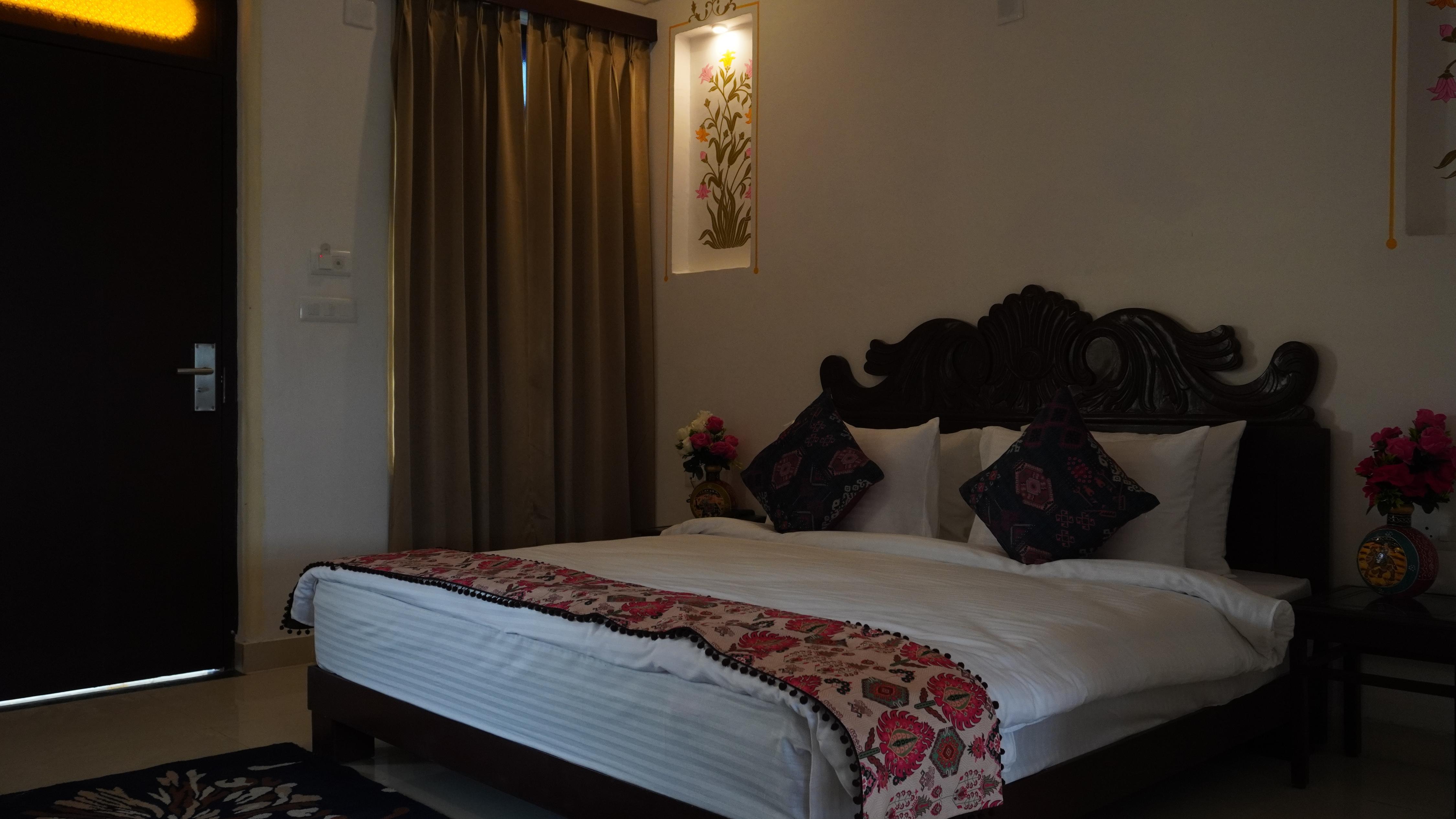 Sinclairs Palace Retreat Udaipur Room Type - Premier room
