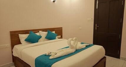 TTS Residency Room Type - Deluxe Double Room