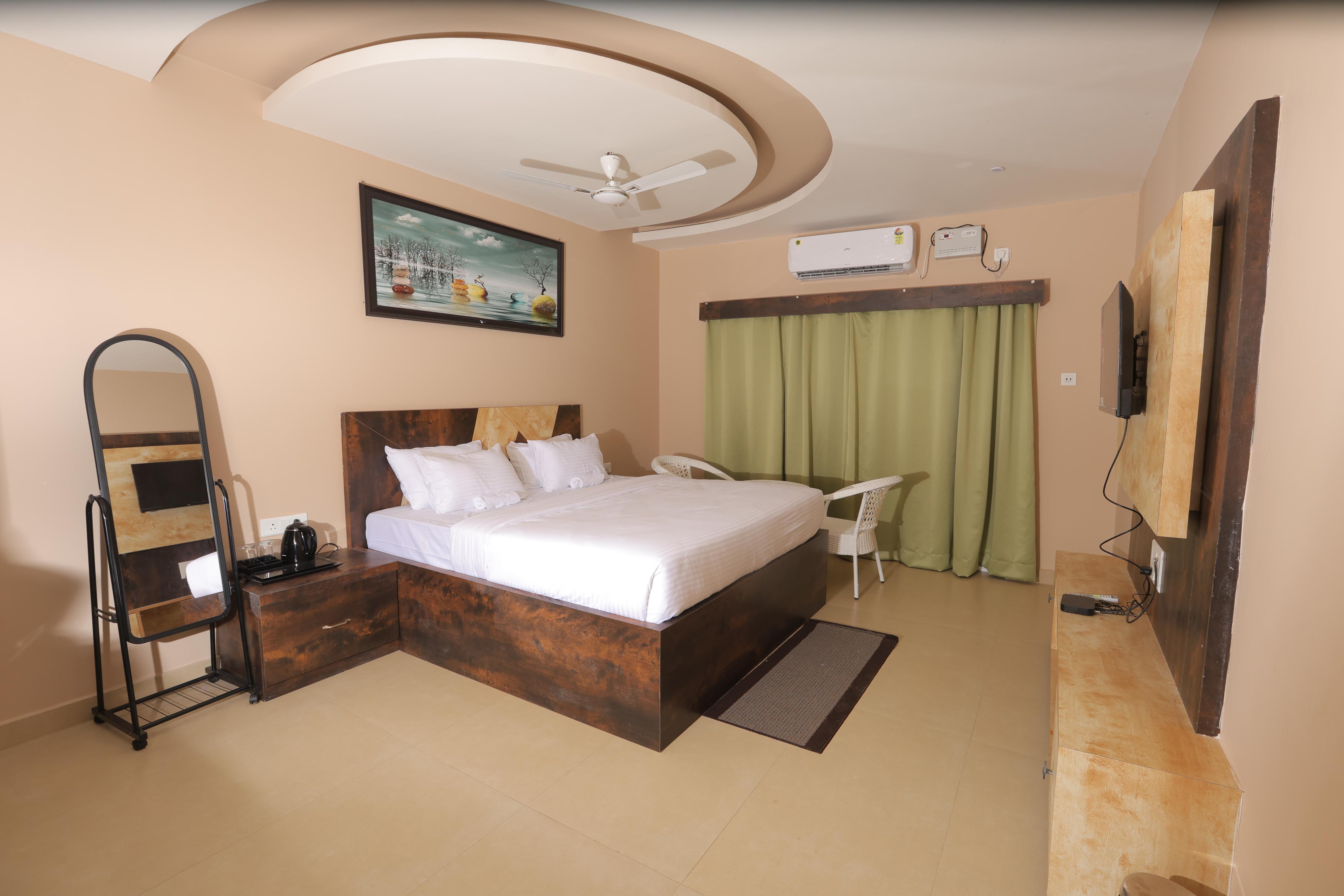 Hotel Raj Palace Room Type - Deluxe room