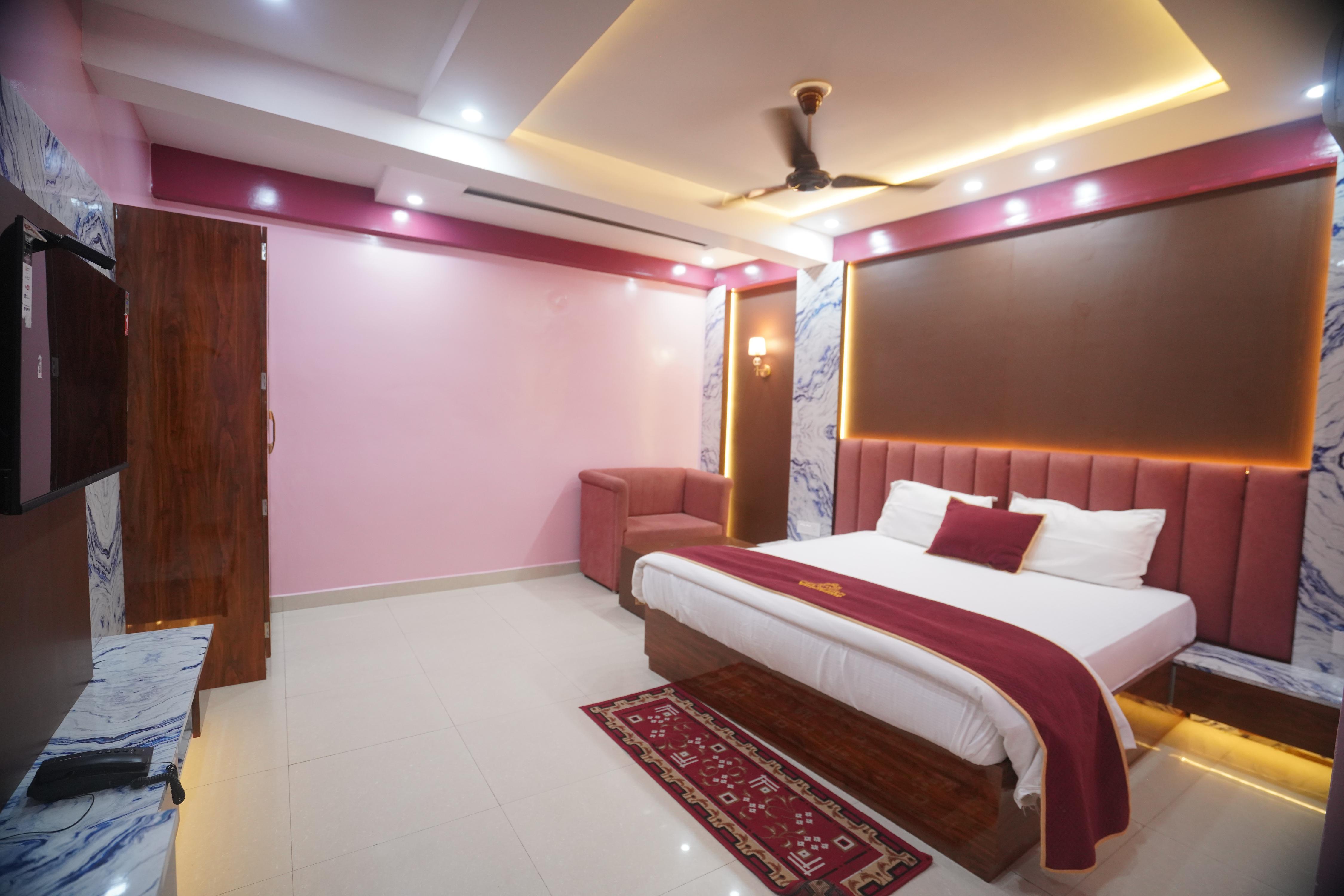 VKN Hotels & Resorts - Tap to explore photos