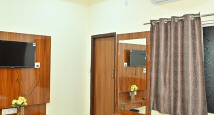 Indore Palace Room Type - Deluxe Room