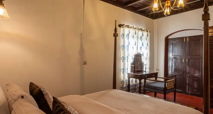 Sliceinn Escapes Pushpanjali-1BR Room Type - Bedroom 1