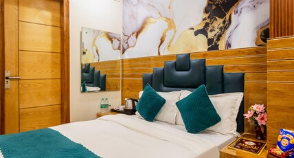Hotel Guru Preet @ 2min From New Delhi Railway Station Room Type - Standard Room with Smart TV Hotel Guru Preet @ 2min From New Delhi Railway Station Room Type - Standard Room with Smart TV