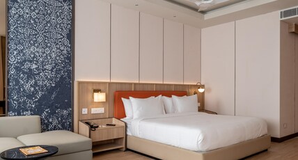 THE MAGNUS BY BROADWAY Room Type - Signature Room