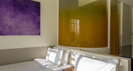 Wink Danang Riverside, Unscripted by Hyatt - 24 Hours stay Room Type - 2 TWIN BEDS RIVER VIEW