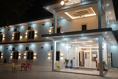 Aaraadhy Shree Palace