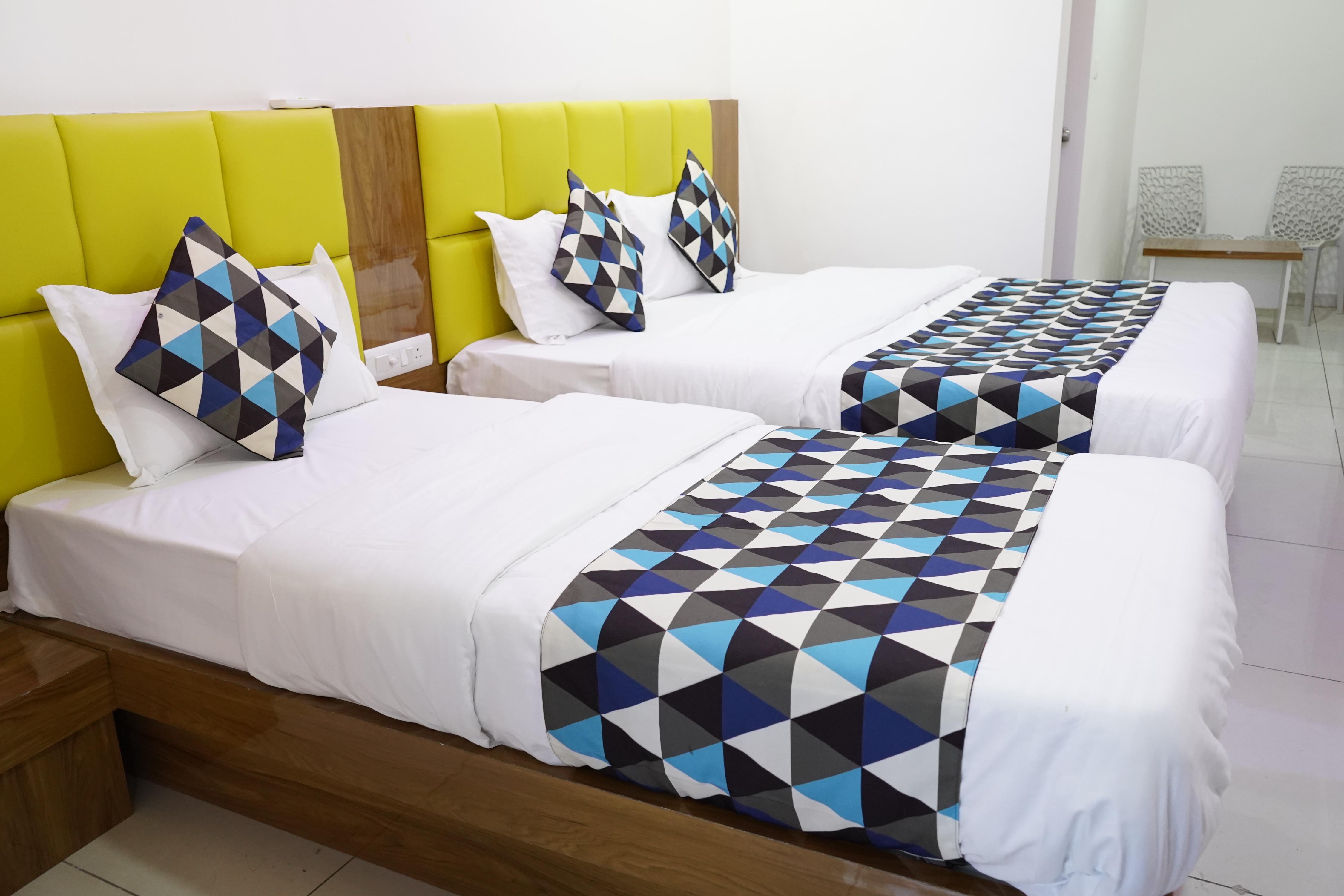 HOTEL RELAX INN Room Type - THREE BED ROOM