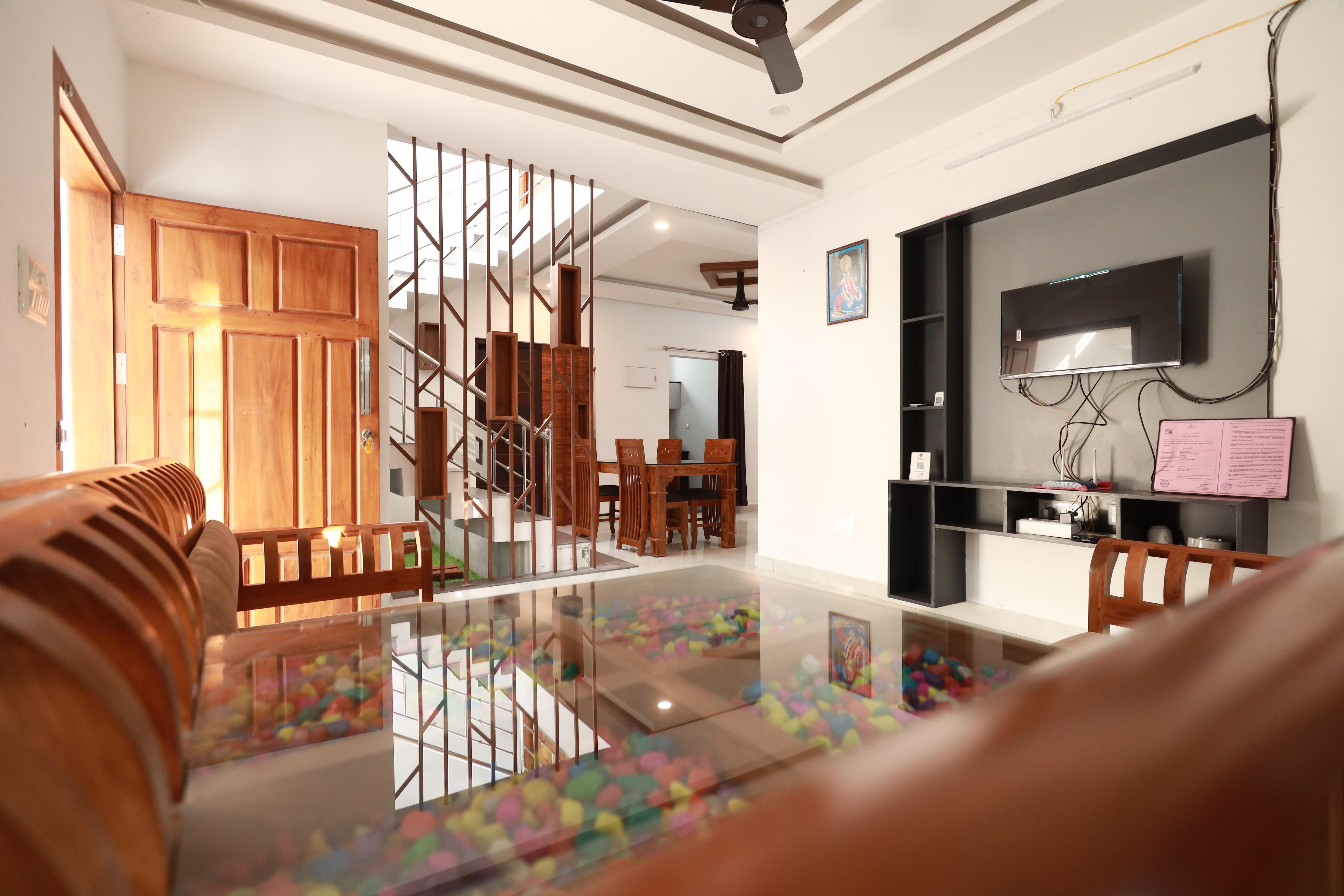 Ganges Premium Villa - Tap to explore photos
