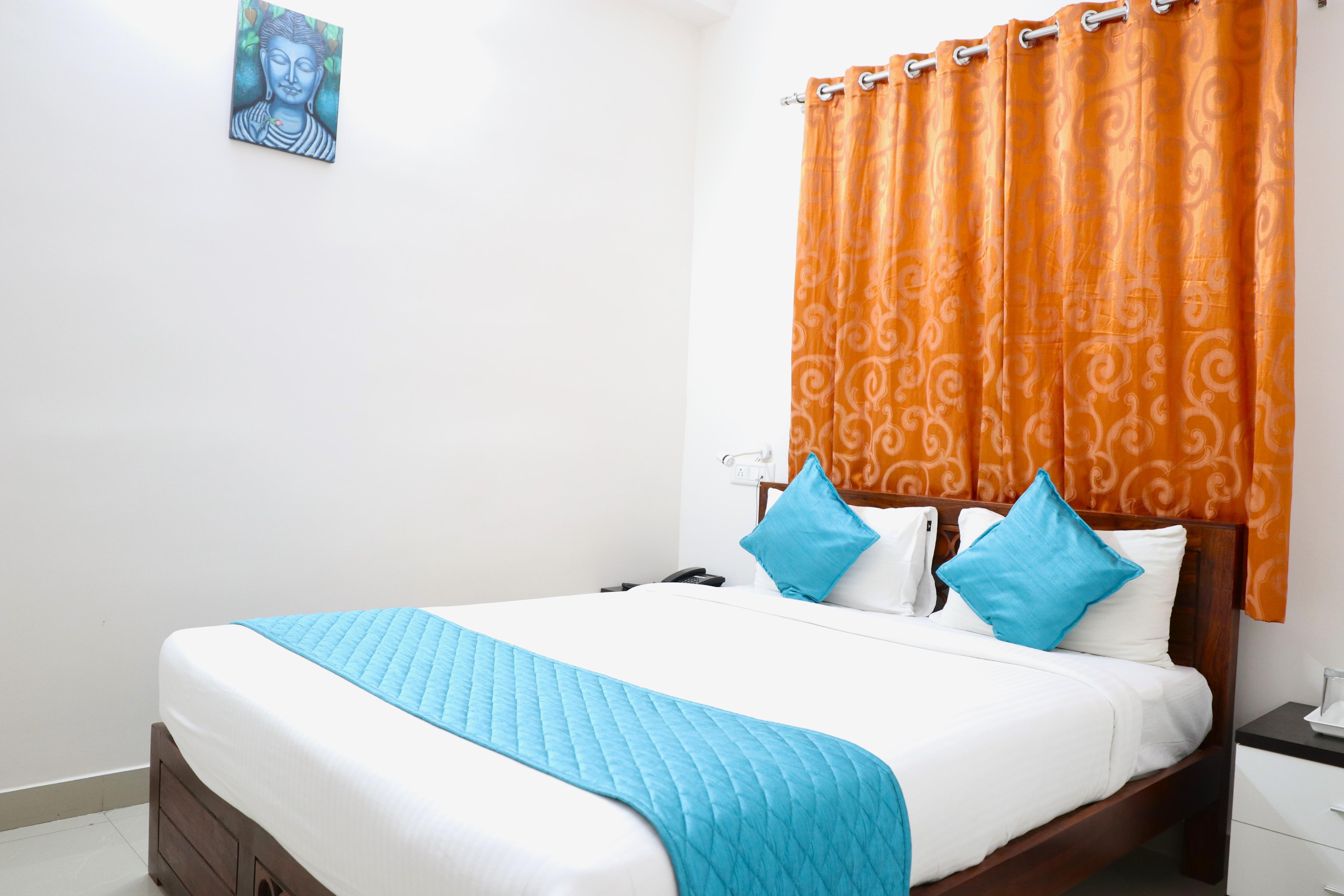 Kaveri Cloud Stay. - Tap to explore photos
