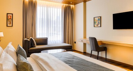 Hotel Treeline (Corporate-Friendly With Valley View, On Nainital Road) Room Type - Deluxe Room with City View
