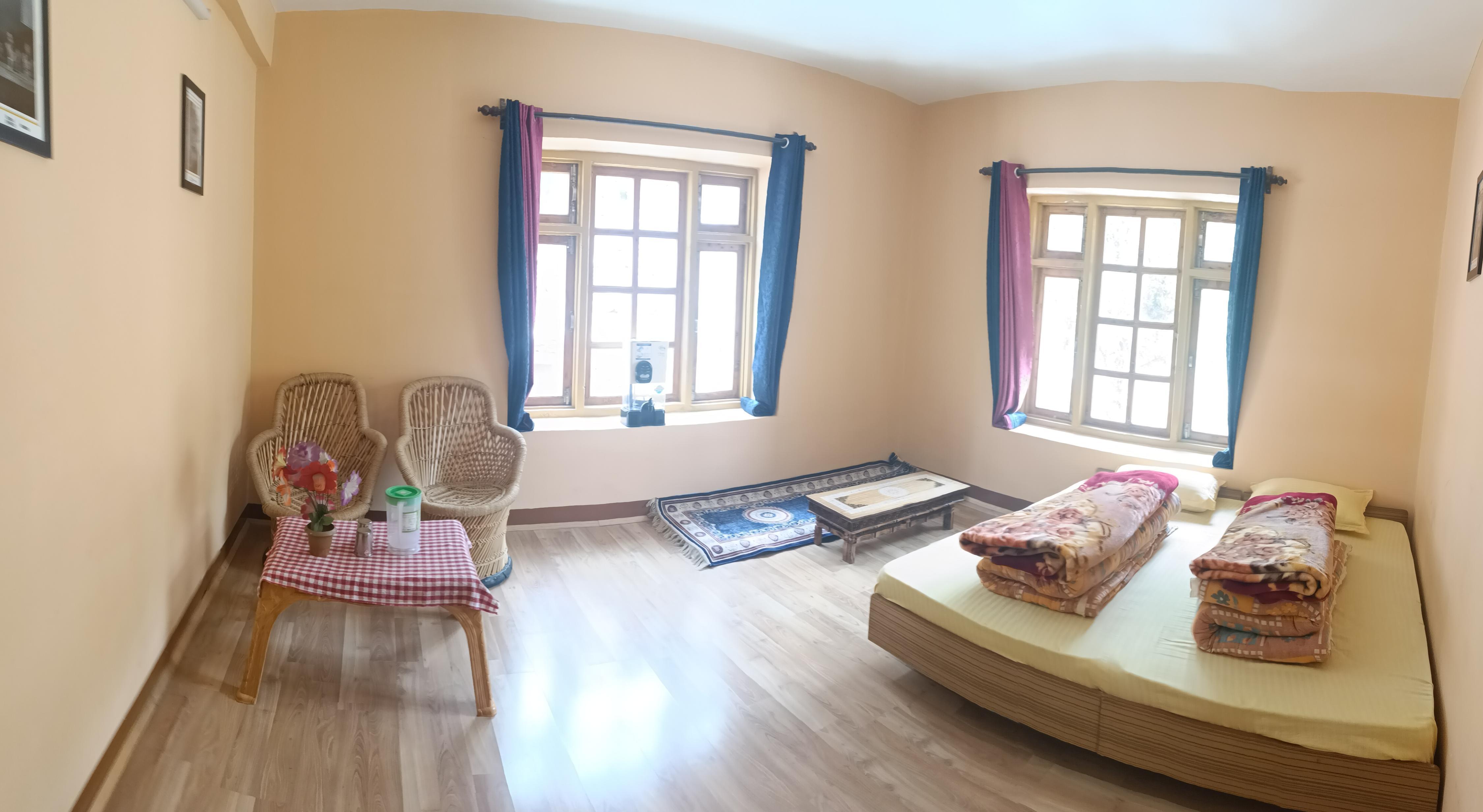 Sonam Homestay - Tap to explore photos
