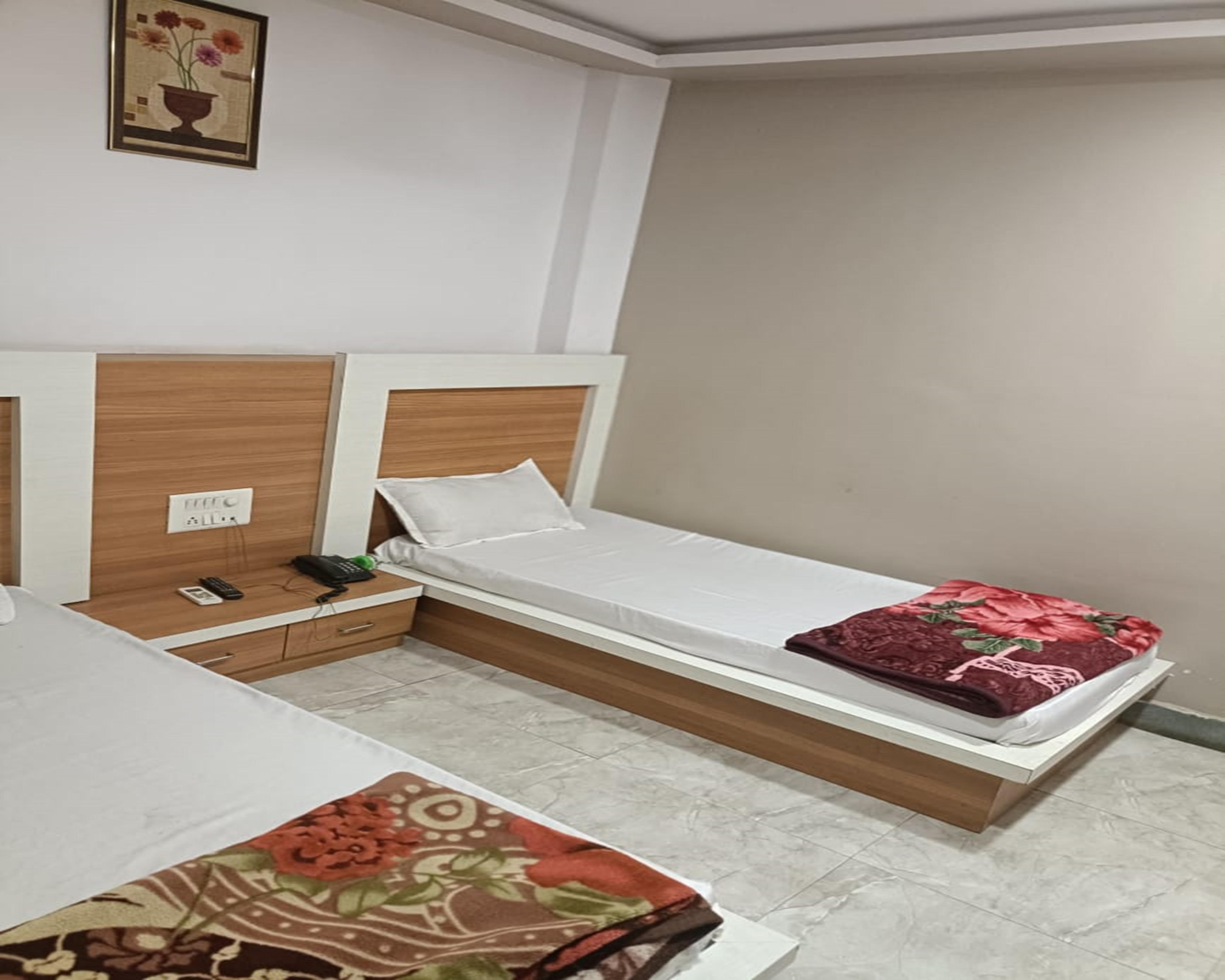 HOTEL BALWAS INN Room Type - Deluxe Room