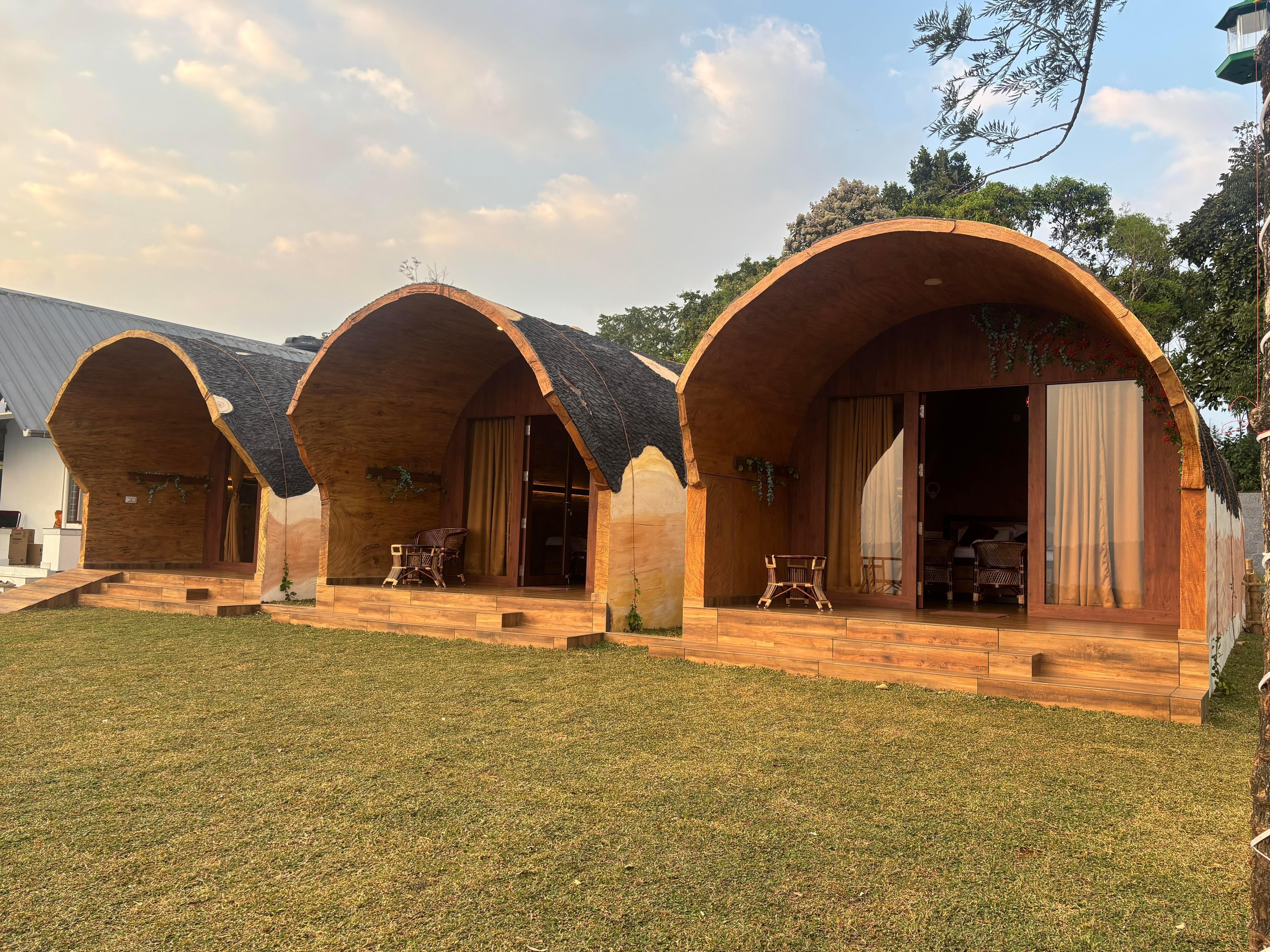 JAI HILL RESORT Room Type - Deluxe Room