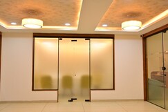 Manthra Hotel
