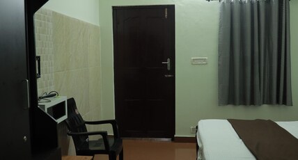 Nissi Budget Rooms Room Type - AC Rooms