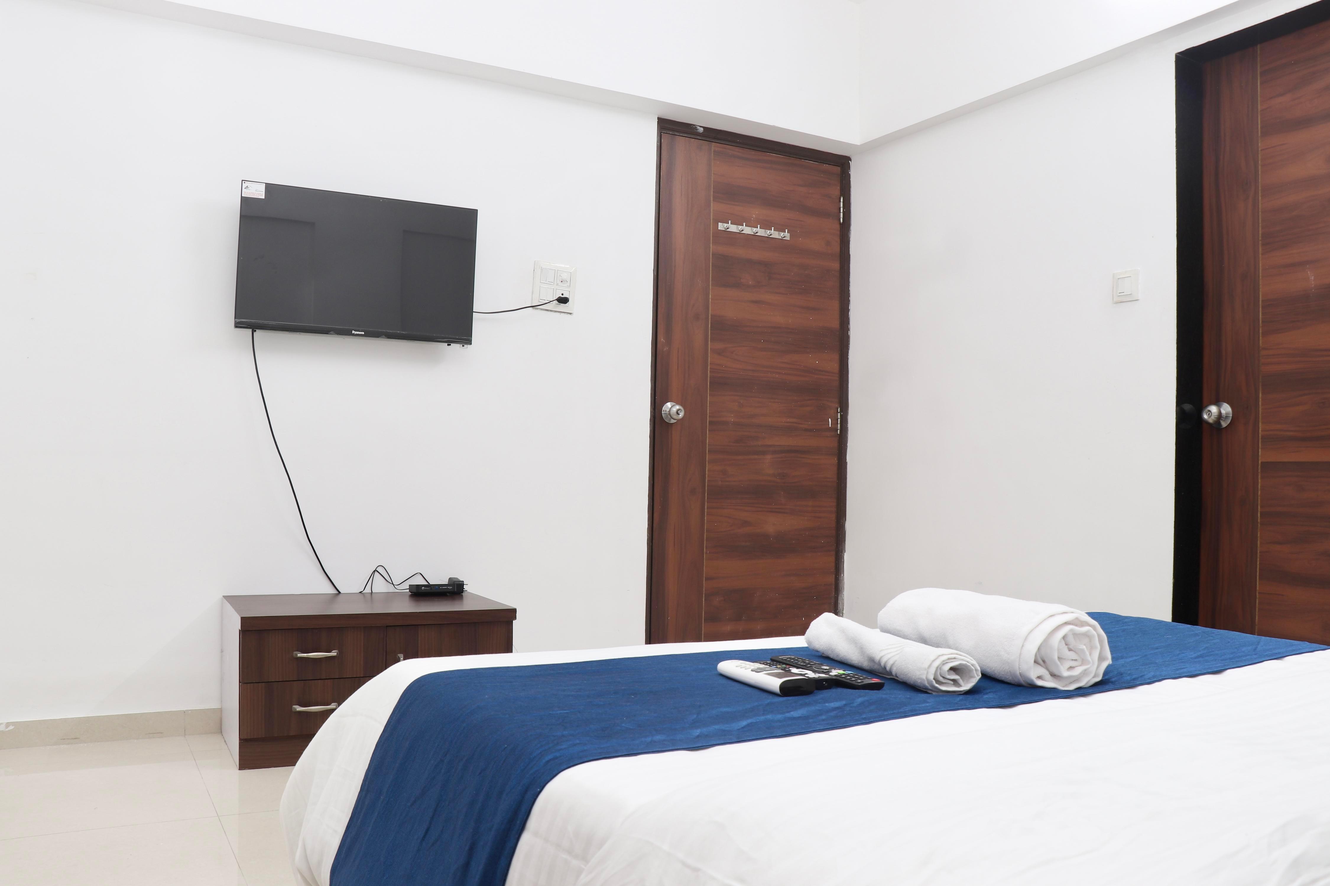Zenith Homes - Boomerang Suites - Tap to explore photos