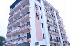 Orsom Stays Elite Sector 53