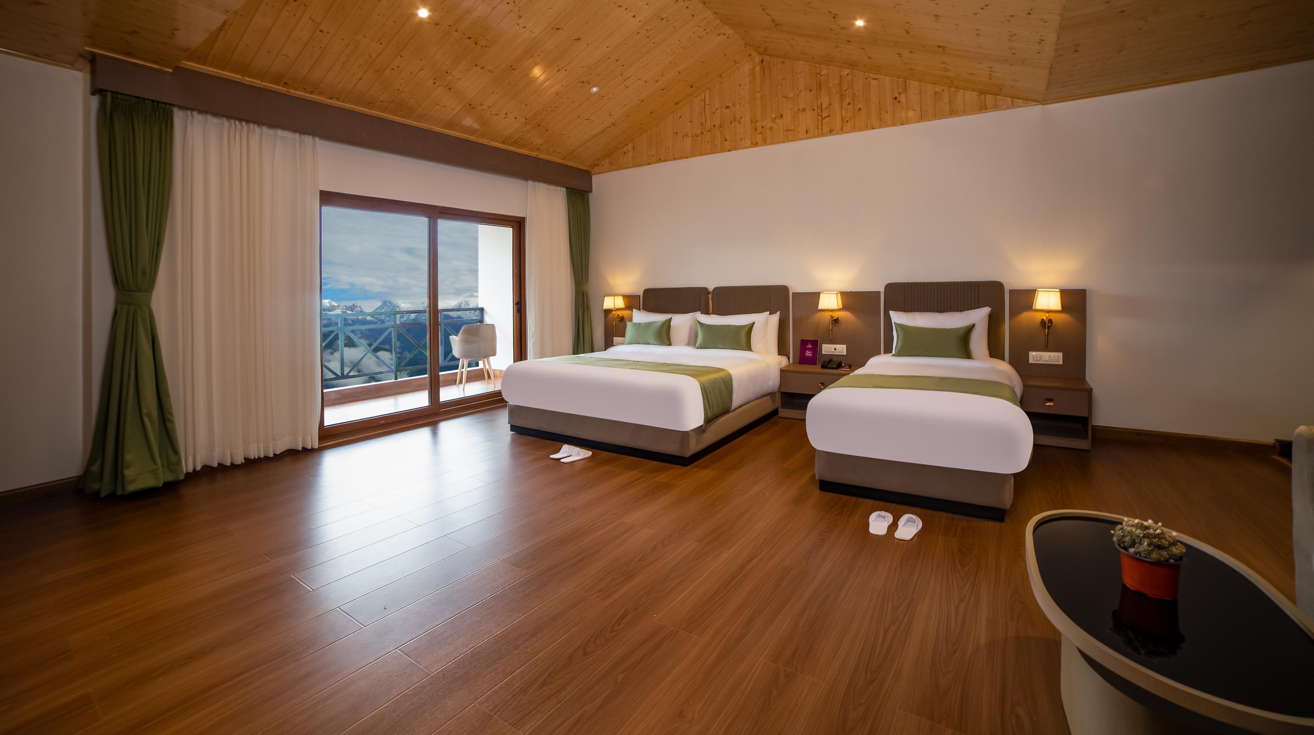Yashshree Pelling Chekhim Retreat Room Type - Premium Triple with valley view and balcony
