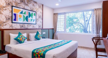 Treebo Emirates Suites Indiranagar Room Type - Standard Room