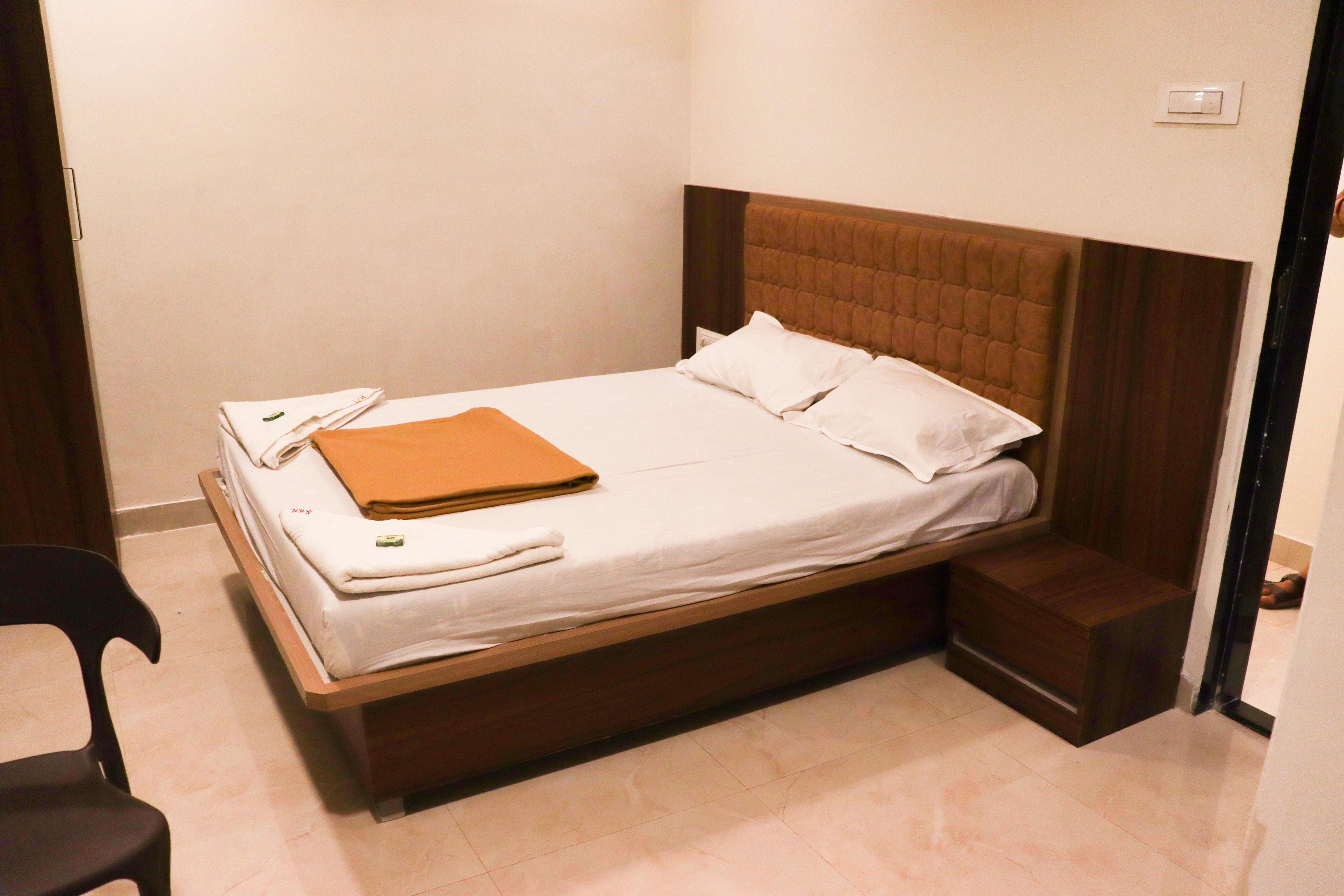 SK IN RESIDENCY Room Type - Standard Room