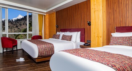 YASHSHREE LACHEN Room Type - Premium Room with Bath tub