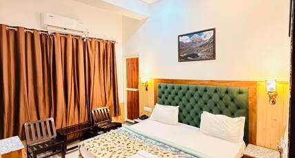SHREE RAM Room Type - DELUXE A/C ROOM WITH BALCONY SHREE RAM Room Type - DELUXE A/C ROOM WITH BALCONY