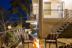 Alaya Stays Captains Nest 3 BHK Retreat With Garden & Scenic Views
