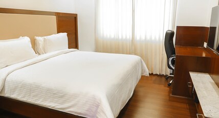 Hotel Lakshmi Towers Room Type - Executive Room