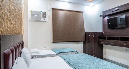 Shree Riddhi Siddhi Sadan Room Type - Super Deluxe Room Triple Occupancy