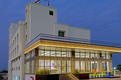 Click Collection Shikrapur, Ranjangaon