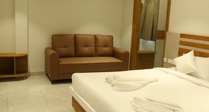 SRIPADAM GRAND Room Type - DELUXE